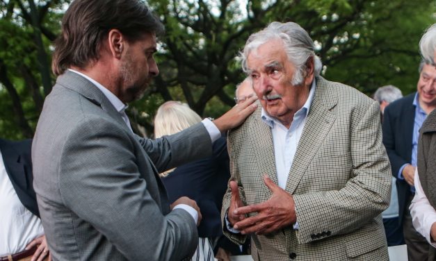 Lacalle Pou y Mujica buscan suavizar tensiones entre Milei y Lula para mejor funcionamiento del bloque