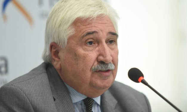 Gómez aseguró ante el Parlamento que las filtraciones no son realizadas por los equipos fiscales