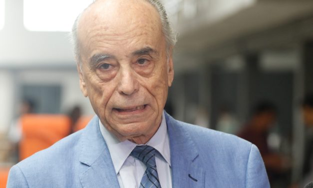 Falleció el Presidente de la Corte Electoral José Arocena en medio de la sesión