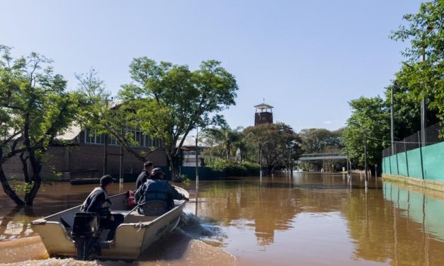 Más de 3.000 personas desplazadas de sus hogares por las inundaciones en el litoral