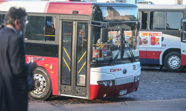 Suben 3,37% las tarifas del transporte suburbano de pasajeros