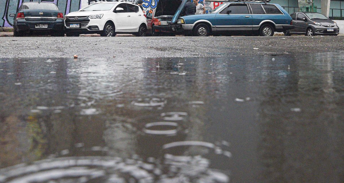 Ante el pronóstico del tiempo por intensas lluvias en Montevideo, la Intendencia activó el protocolo de actuación