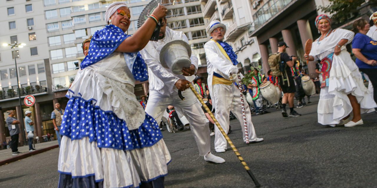 Estos son los desvíos y paradas provisorias por el Desfile Inaugural del Carnaval y Escuelas de Samba