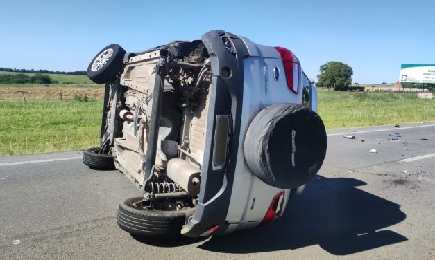 Hombre de 48 años falleció tras volcar camioneta en la que viajaba por Ruta 1