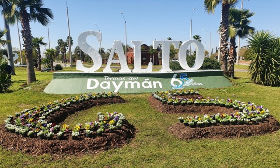 Comerciantes de Salto dijeron que medidas del gobierno “no fueron tan eficientes”, por brecha cambiaria con Argentina