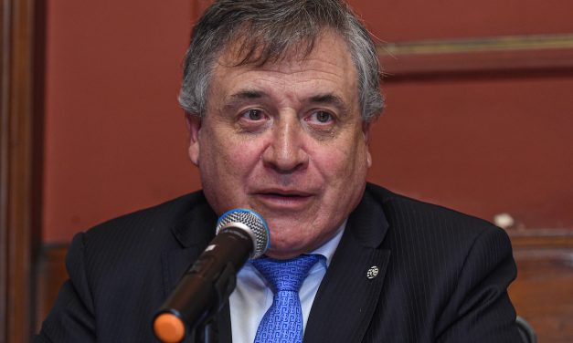 En vivo: El ministro Paganini comparece ante el Parlamento por la Comisión Técnica Mixta de Salto