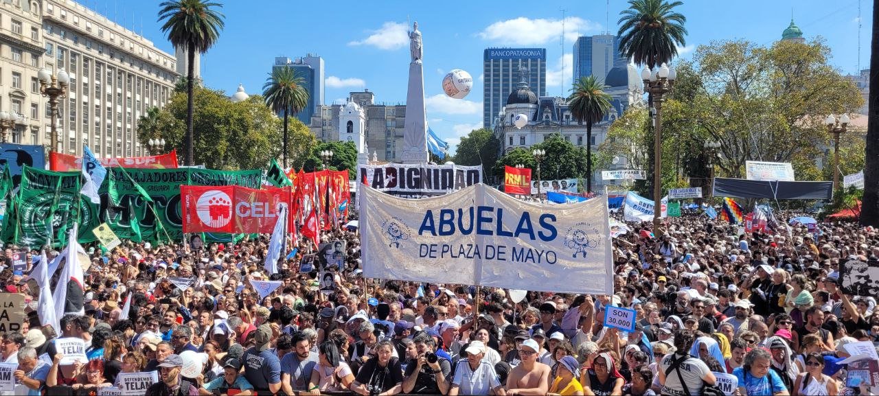 Argentina: gobierno pidió justicia completa sobre el golpe de Estado y Estela de Carlotto instó sacar a Milei del gobierno