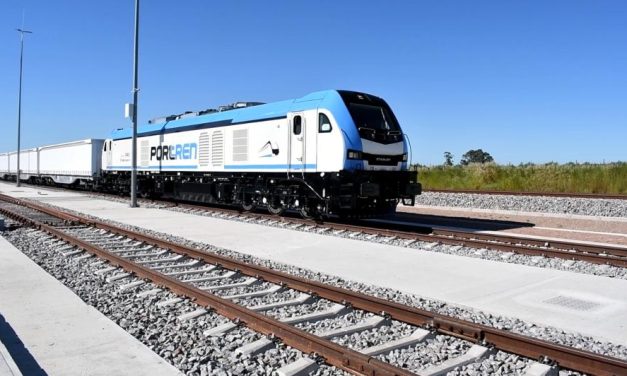 Ferrocarril Central: este martes llega el primer tren con celulosa desde UPM 2 al Puerto de Montevideo