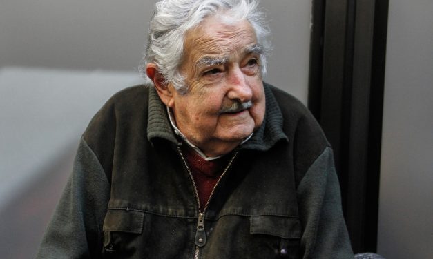 Mujica criticó «el atraso cambiario» y dijo que perjudica al agro