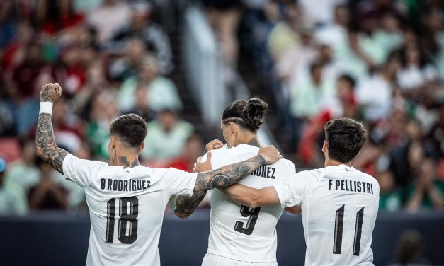 Uruguay se aprontó para la Copa América goleando a México