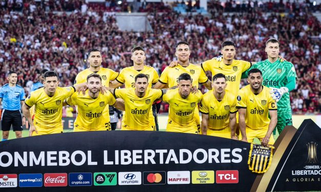 Libertadores: Peñarol volvió a silenciar el Maracaná y sueña en grande