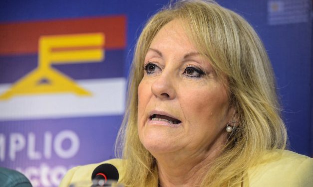 Cosse criticó a Lacalle Pou y dijo: “que triste es tener un presidente haciendo campaña”