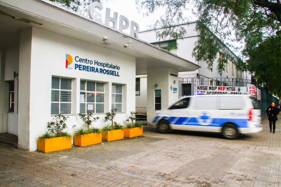 Un niño de 4 años se encuentra internado en el CTI del Hospital Pereira Rossell tras resultar intoxicado con soda cáustica