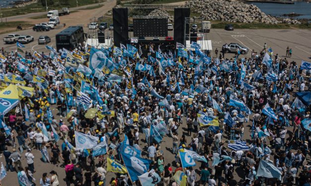 El PN realiza su acto de cierre de campaña en Las Piedras, tal como lo hiciera Lacalle Pou en 2019