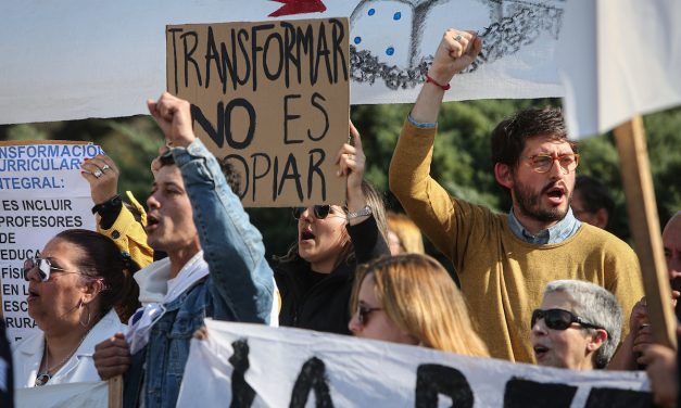 Comenzó el paro de 48 horas en Secundaria de todo el país