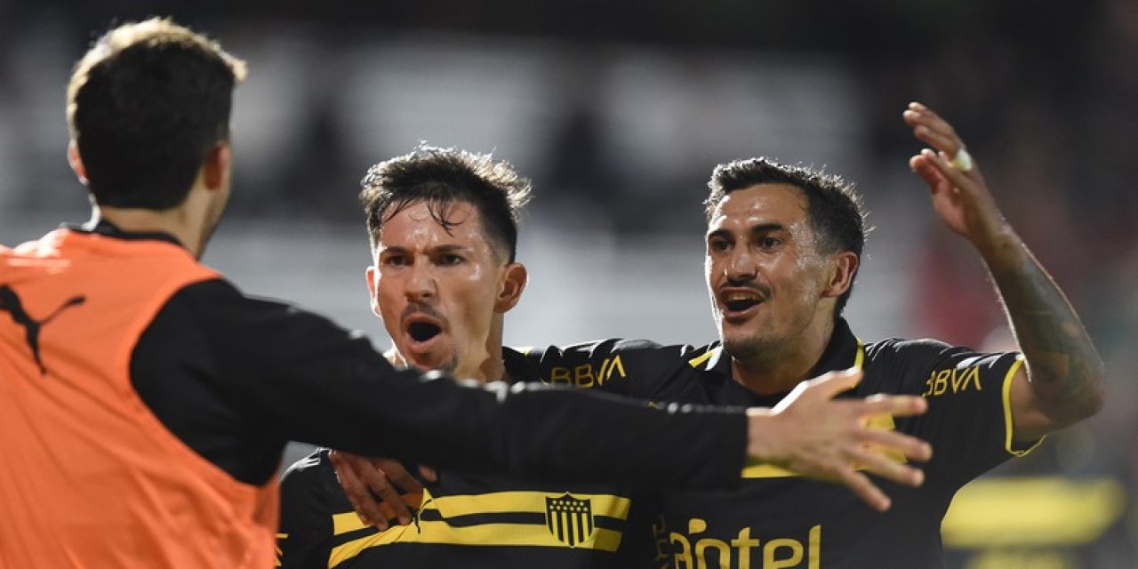 Peñarol se levantó rápido y sigue bien arriba en ambas tablas