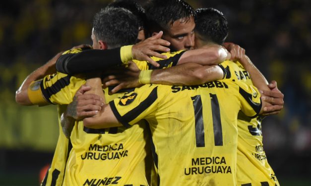 Peñarol pisó a Progreso, es dueño de la Anual y va por todo