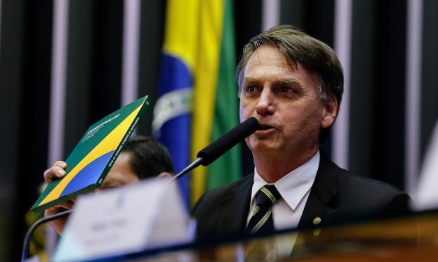 Brasil: La Policía Federal presentó cargos contra Jair Bolsonaro por intento de golpe de estado