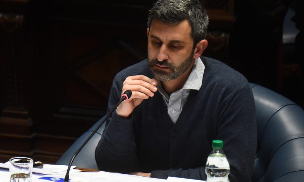 «Este será un año de mucho trabajo parlamentario y de mucha movilización», dijo Daniel Caggiani tras reunión de senadores electos del FA