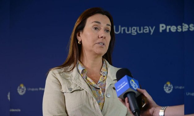 Candidata a la intendencia de Colonia dijo que “se viene un cambio radical y generacional” ante la salida de Carlos Moreira