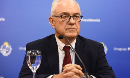 Mario Lubetkin destacó los temas tratados entre Orsi y las delegaciones internacionales