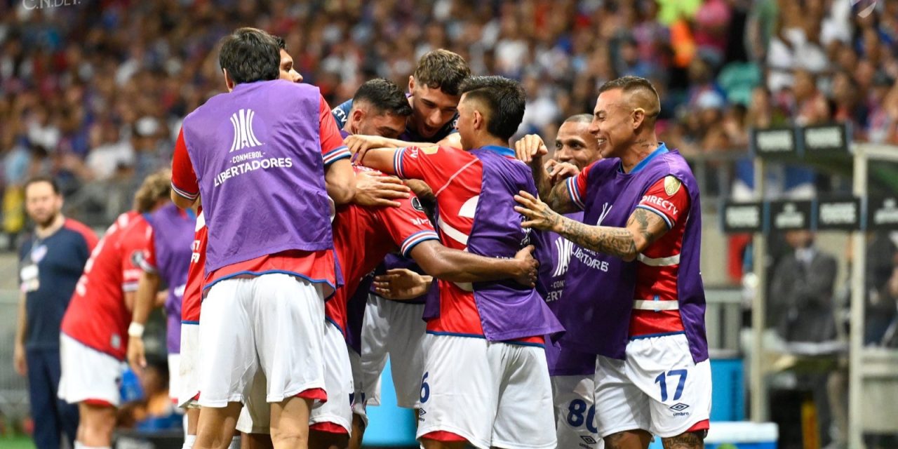 Triunfazo de Nacional en Bahía para seguir vivo en Libertadores