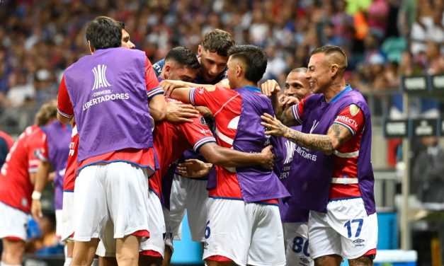 Triunfazo de Nacional en Bahía para seguir vivo en Libertadores