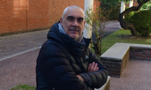 Jesús Rostán: “Honestamente creo que el periodo de pases está dentro de lo esperado. Hay un estancamiento en el surgimiento de nuevos jugadores, eso tranca. Cada vez son menos los desnivelantes.”