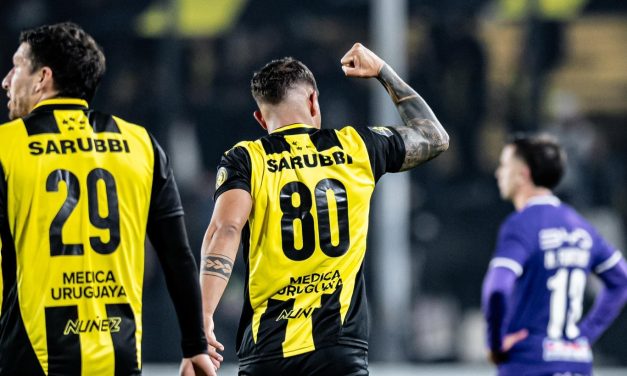 Peñarol goleó sin despeinarse a Defensor y sigue de racha