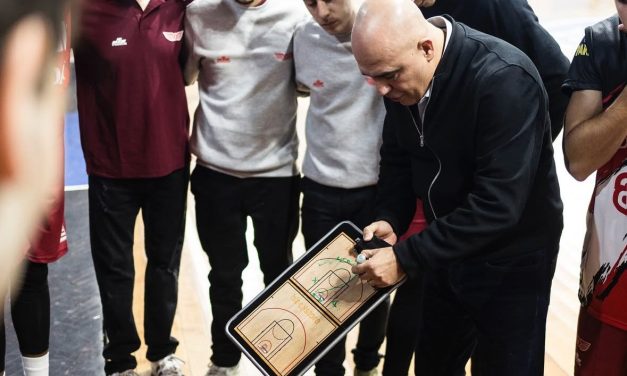 Federico Camiña: “Había que ganar. Tuvimos un comienzo que no era el esperado y el torneo pasa rápido. Cuando surgió la posibilidad de traer a Hilliard no lo dudamos”