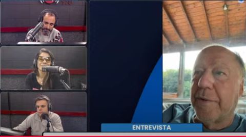 Enrique Piñeyro: «ser actor y piloto tiene algo muy lúdico, no es un trabajo forzoso»