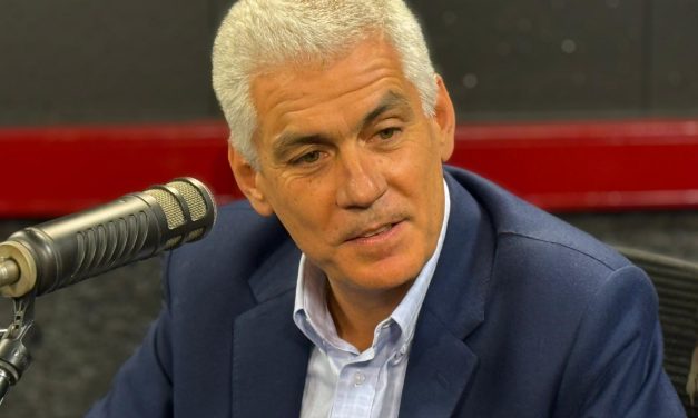 Rodrigo Goñi: “El gobierno es un tembladeral, todos los días se autoinflinge un problema”
