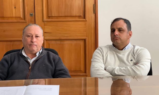 Morel calificó a Botana de “Barrabrava” y dijo que “debió haber parado” funcionarios durante su gestión