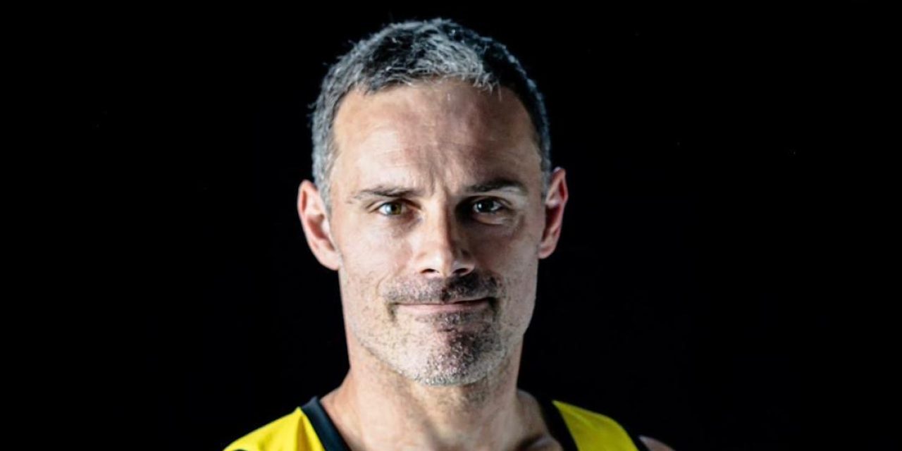 Federico Bavosi: “Estoy disfrutando mucho. Me pone muy contento el desafío en Peñarol. Los que saben de básquetbol entienden mi fichaje.”