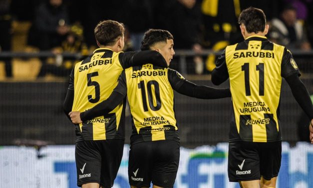 Peñarol ganó sin jugar bien y sigue arriba en el Clausura