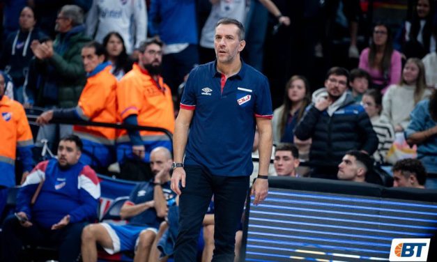 Álvaro Ponce: “Sabemos que tenemos más responsabilidad porque somos los últimos campeones. Además de nosotros, hay varios equipos que se armaron bien.”