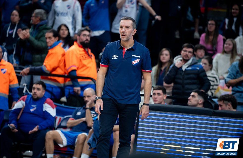 Álvaro Ponce: “Sabemos que tenemos más responsabilidad porque somos los últimos campeones. Además de nosotros, hay varios equipos que se armaron bien.”