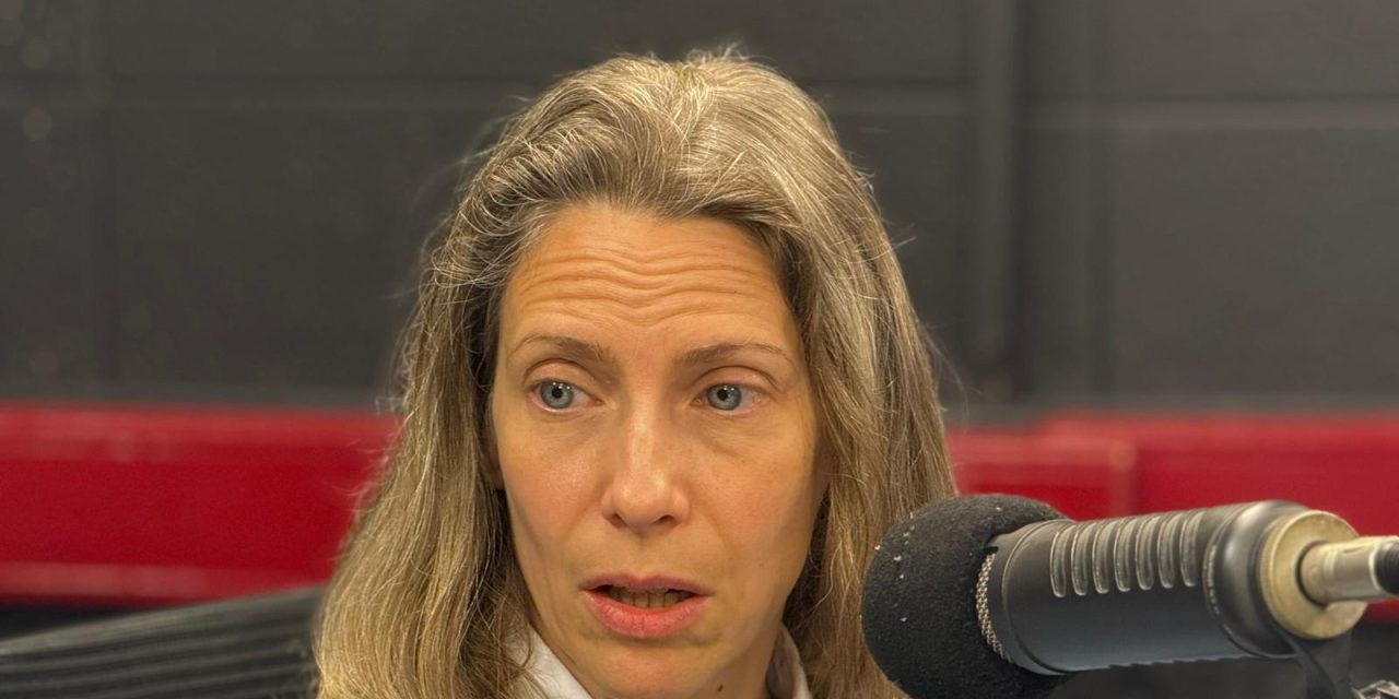 La actriz que interpretó a Evita siente que en la política “todo es una mentira”