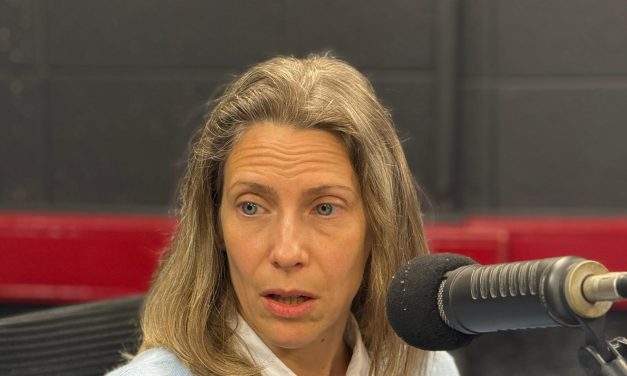 La actriz que interpretó a Evita siente que en la política “todo es una mentira”