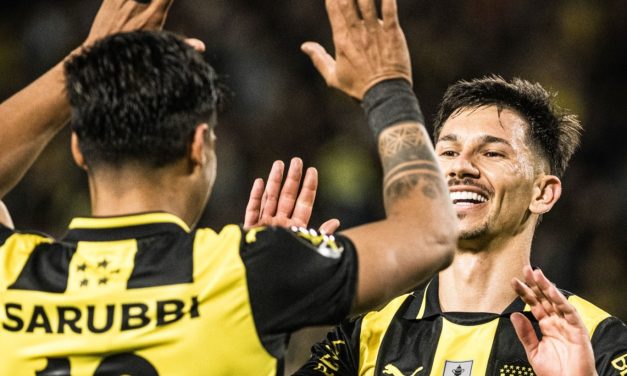 Peñarol goleó a Wanderers y se acerca a la obtención del Clausura