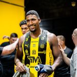 Andrés Ibargüen: “Sabemos que los clásicos son partidos importantes. Estamos muy contentos con el triunfo. Queríamos demostrar agresividad, jugar muy físico y lo logramos.”