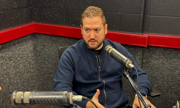 Grokipedia vs. Wikipedia