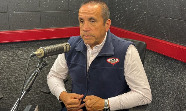 Dourado: “La mampara en el taxi la va a sacar el público”