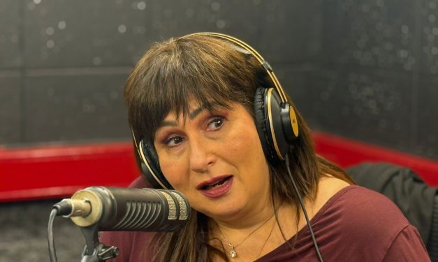 Simone Fojgiel: Competencia de IA para locutores y la constructora que no quería pagar