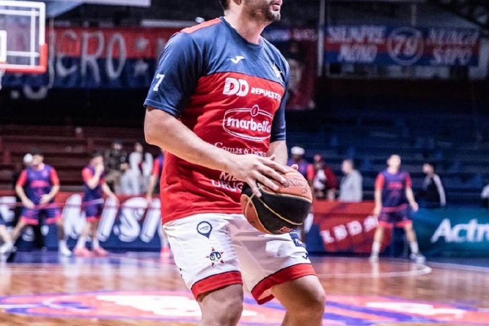 Ivan Loriente: “Estoy en un momento complicado en lo que refiere a la salud mental. El cuerpo me está advirtiendo que pare un poquito, no quiero llegar a un extremo de tomar una decisión cobarde de quitarme la vida.”