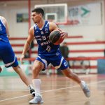 Santiago «Tati» Fernández: «Me estoy sintiendo muy cómodo en Malvín. Trabajar con Pablo López es increíble. Te habla mucho y te enseña todo el tiempo. Sabemos que estamos a tono con los equipos de arriba»