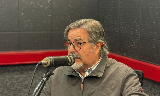 Zubía: «Sanjurjo tiene tendencia frutillita», la ciudadanía «es cornuda» e «intuyo que hay apoyo económico de narcos a candidaturas»