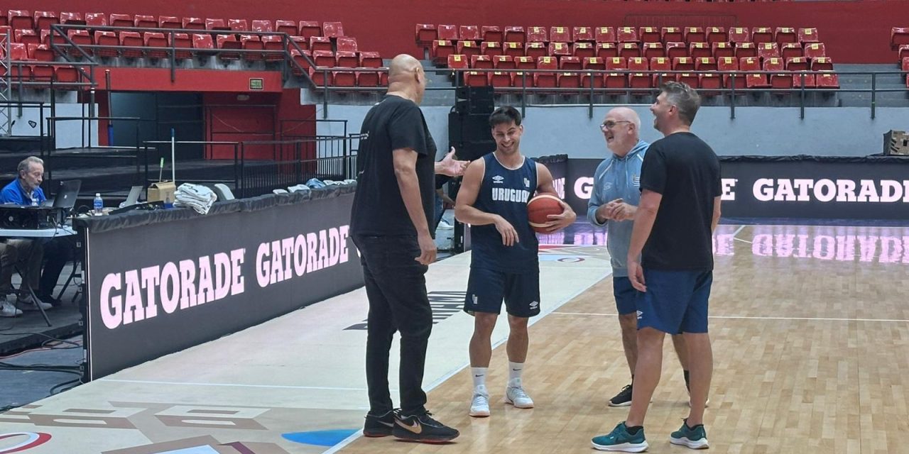 Eric Cárdenas: «La ventaja de Uruguay con Panamá siempre fue el juego colectivo. Panamá tiene que mejorar eso para competir»