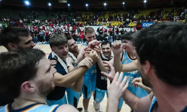 Uruguay le ganó a Panamá 93-60 y mantiene intacta la ilusión de clasificar al Mundial de Qatar 2027.