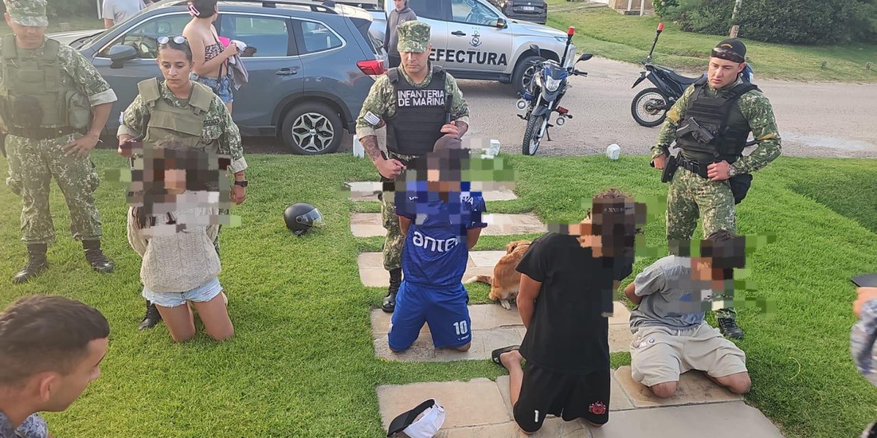 Cuatro menores detenidos por agredir a otros dos en playa Bikini, Maldonado